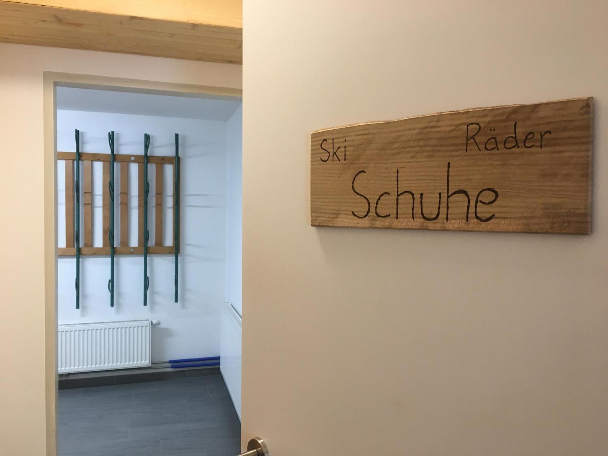 Gluexplatzl Appartements Am Wald ザンクト・マルティン・アム・テンネンゲビルゲ エクステリア 写真