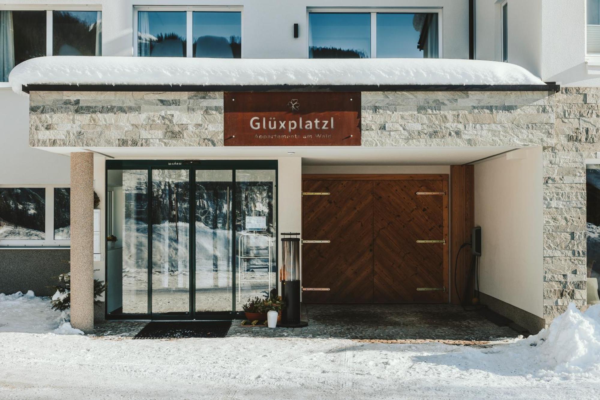 Gluexplatzl Appartements Am Wald ザンクト・マルティン・アム・テンネンゲビルゲ エクステリア 写真
